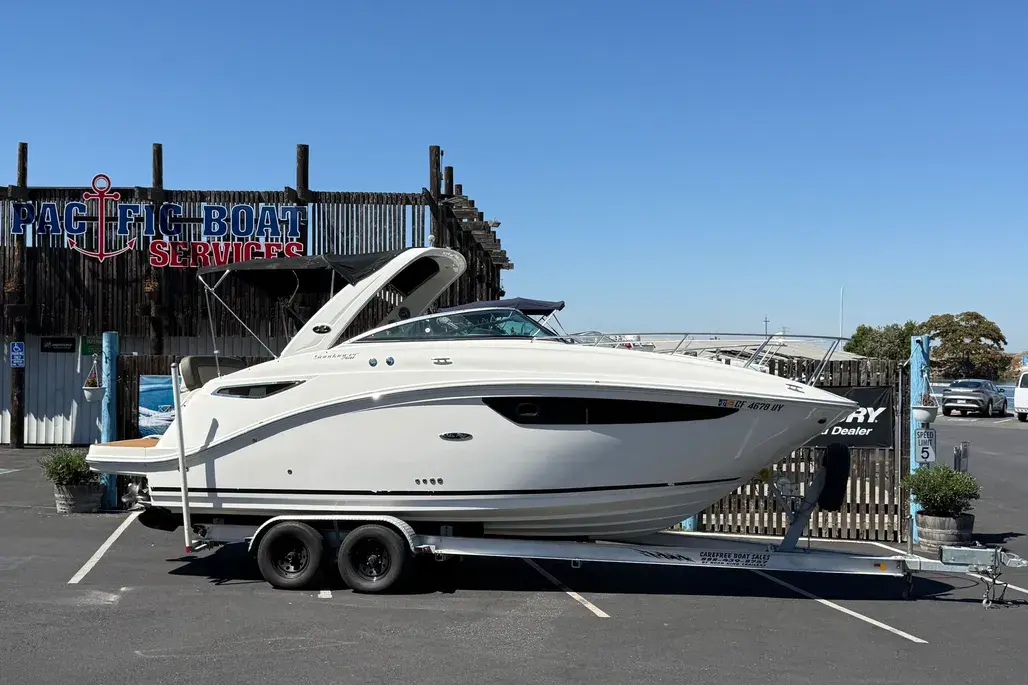 2014 Sea Ray 260 Express