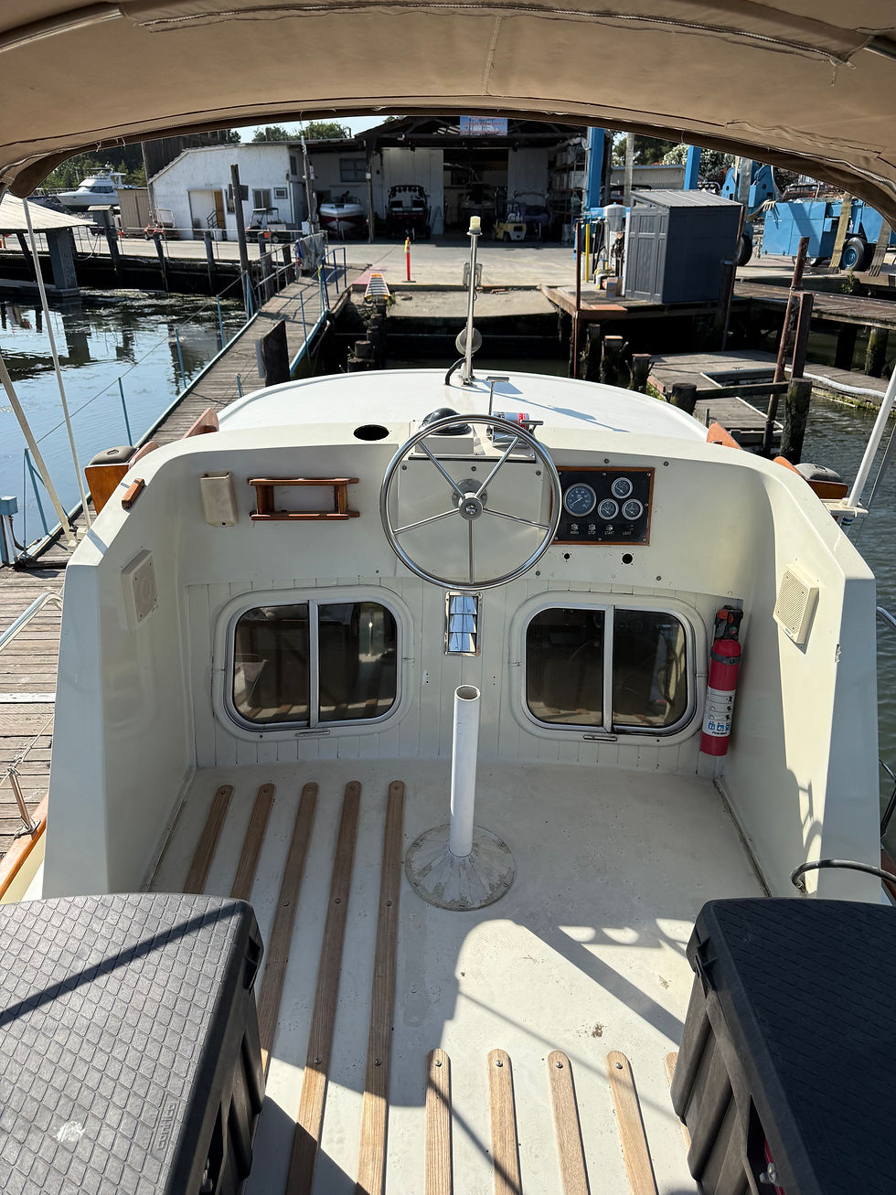 Thumbnail: 1985 Eagle Trawler 32'