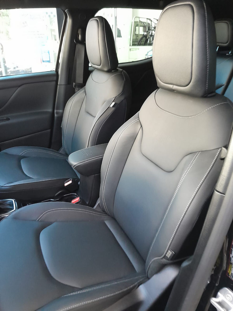 Miniatura: JEEP RENEGADE SERIE-S T270 AT6 FWD RURAL 5 PUERTAS 0 KM - PATENTADO 2025