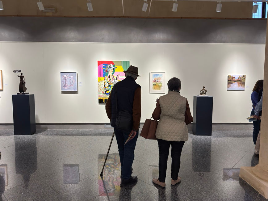 La XXVIII Muestra de Artes Plásticas al Aire Libre se expone en el Centro Cultural La Almona