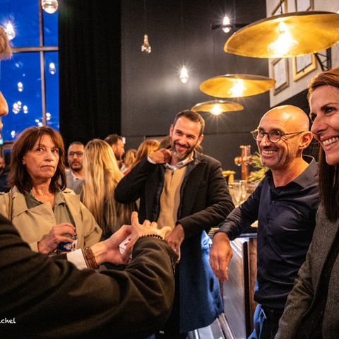 Coaching commercial en entreprise : découvrez la puissance de la magie en entreprise