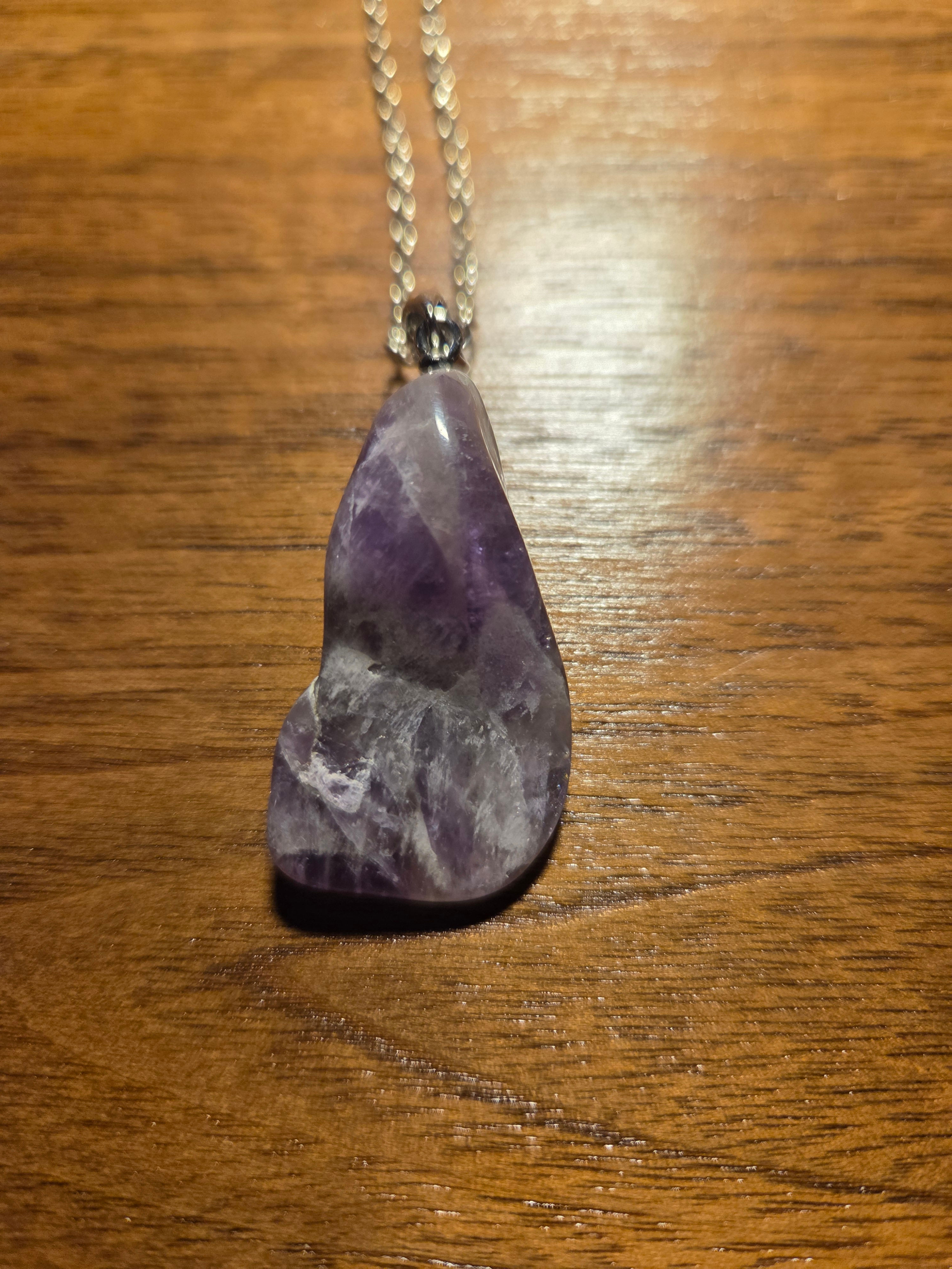 Amethyst crystal necklace (Brazil)