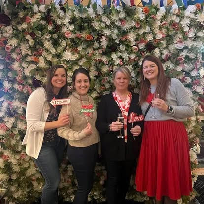 Thumbnail: 8' x 8' Flower wall backdrop rental