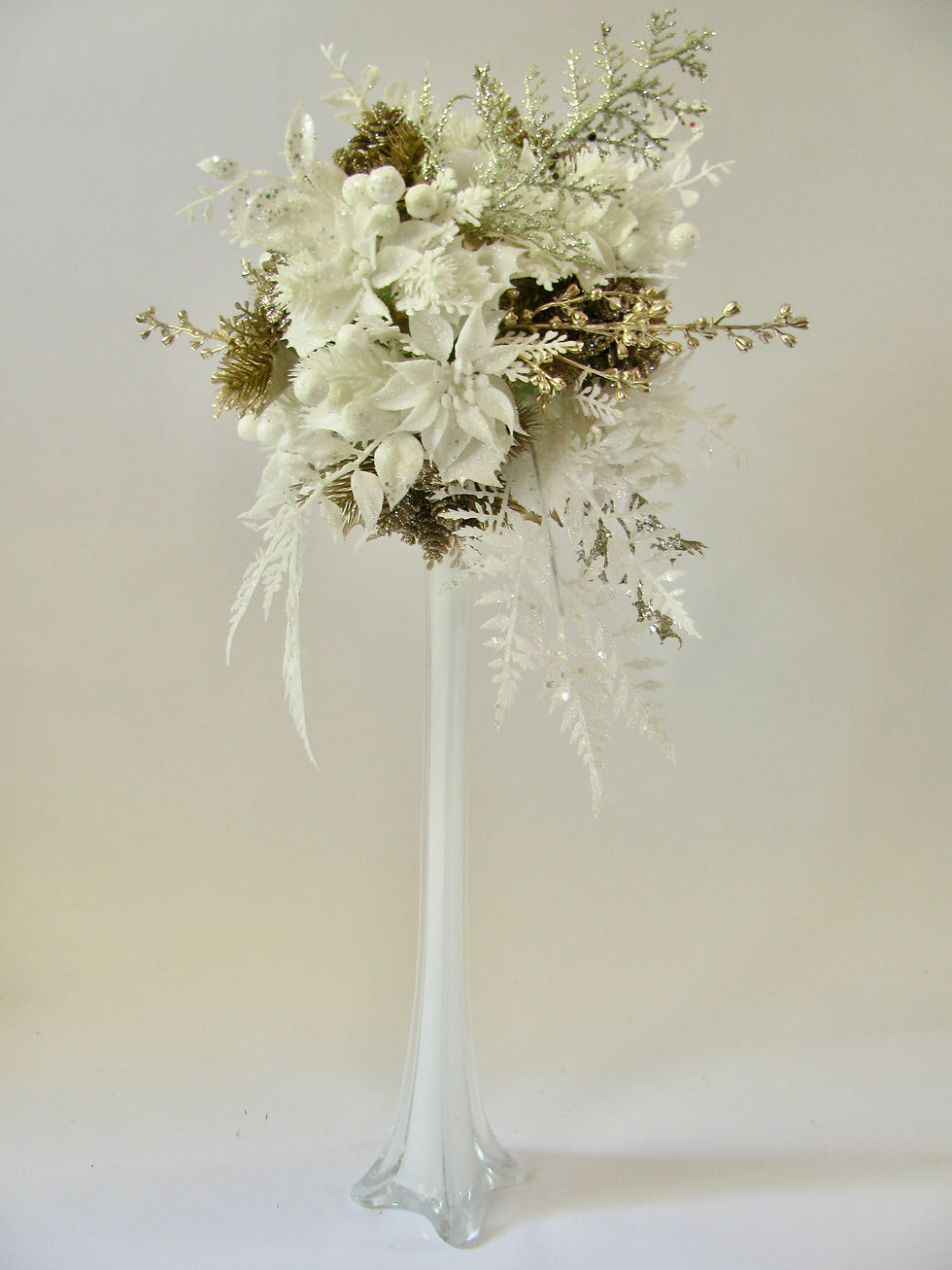 Thumbnail: Glitter champagne gold and white floral vases