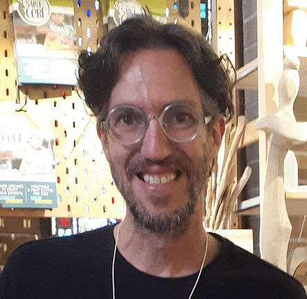 photo de l'artiste.jpg