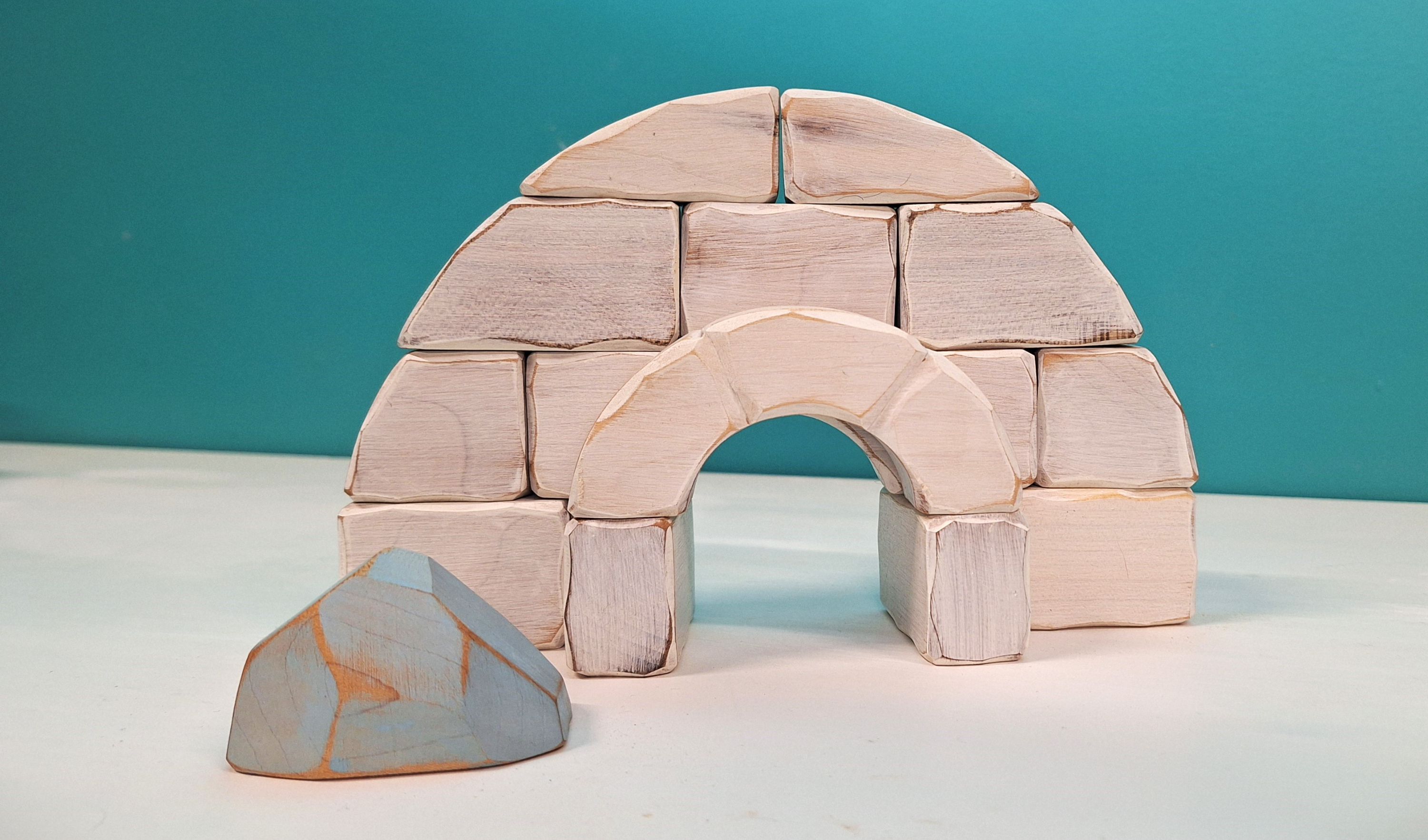 Igloo et un petit glacier