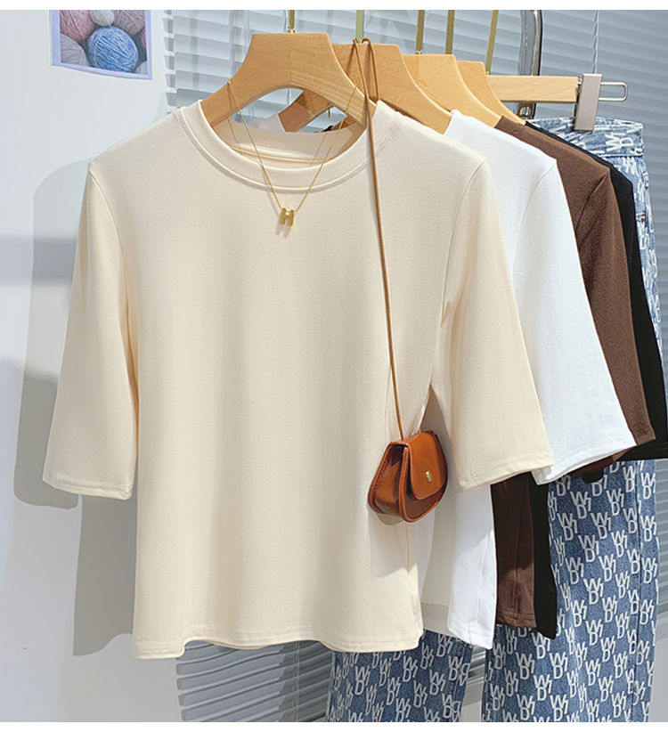 Thumbnail: Willow Luxe Essential Top