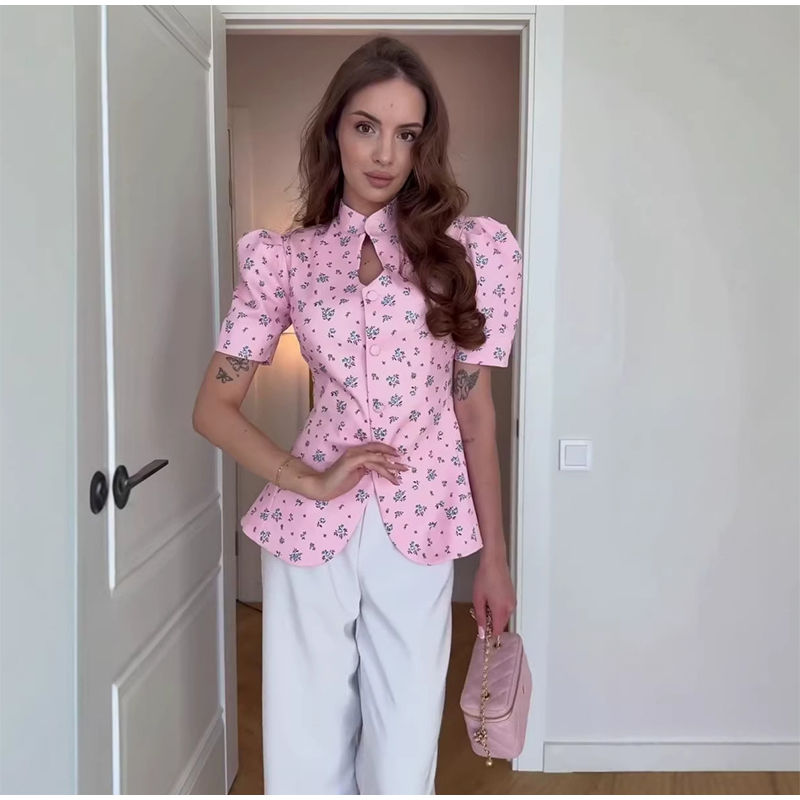 Thumbnail: The Kensington Cropped Blazer