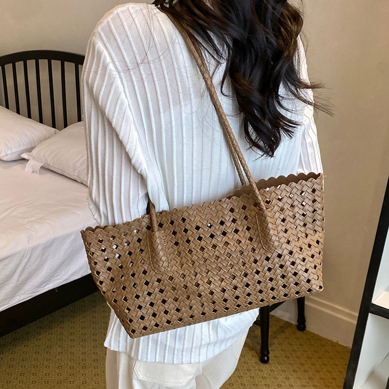 Thumbnail: Ruby Elegance Woven Tote Set