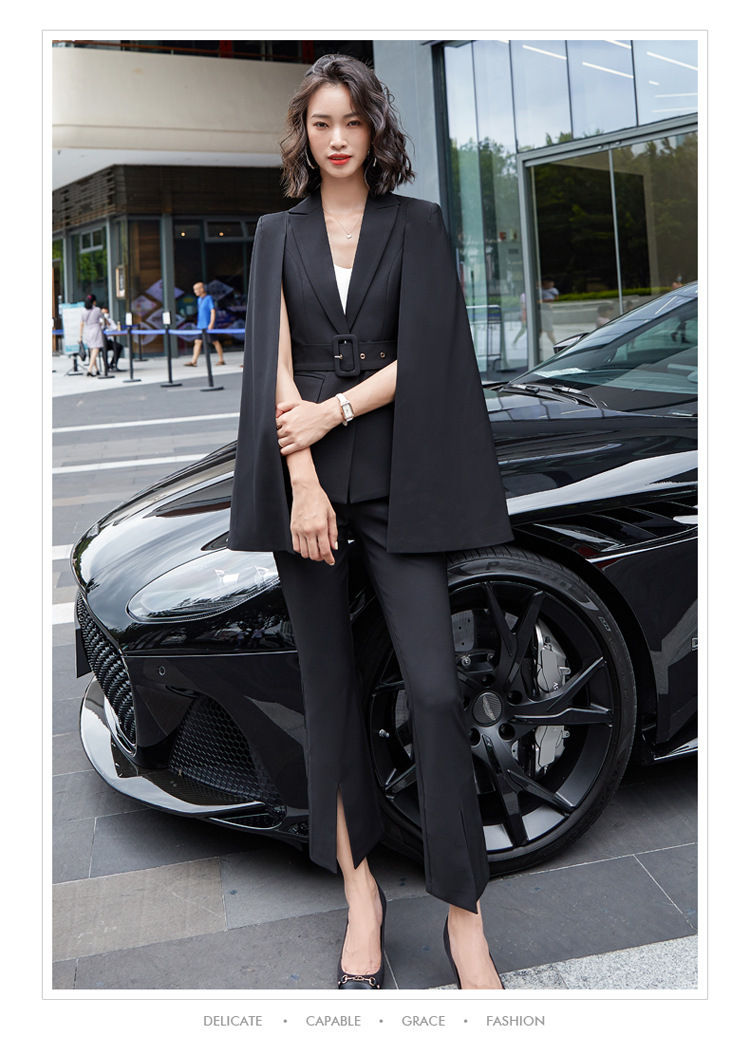 Thumbnail: The Victoria Power Suit