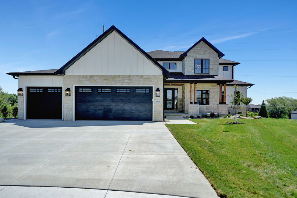 8960 Buckskin Ct-08.jpeg