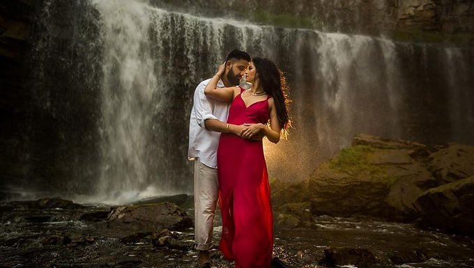 Weddings With Preshoot