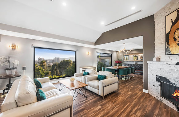 Luxury Living for Detox at Glendale Luxury Rehab. Enjoy beautiful views during recovery.