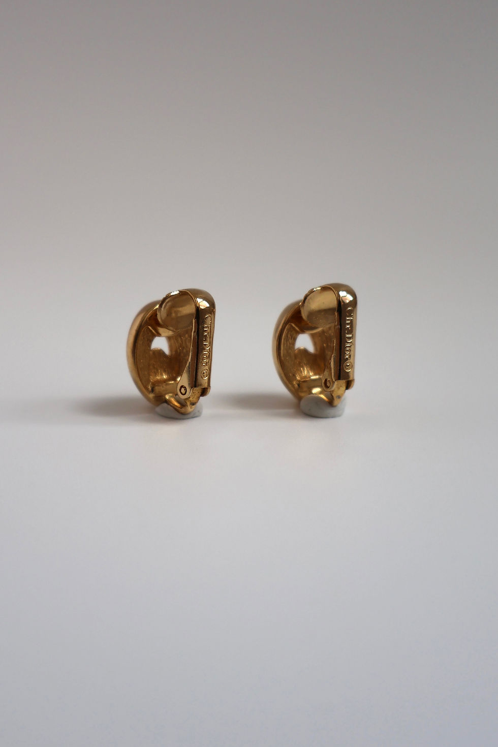 Thumbnail: Christian Dior Loop Clasp Rhinestone Metal Clip-On Earrings