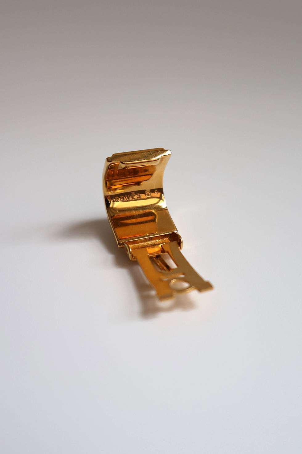 Thumbnail: Hermès Pair Of Dolphin Enamel-Coated Ceramic Hoop Metal Clip-On Earrings