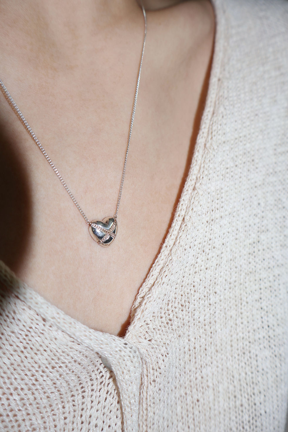 Thumbnail: Tiffany & Co. 1982 Heart Chain Gold/Sterling Silver Necklace