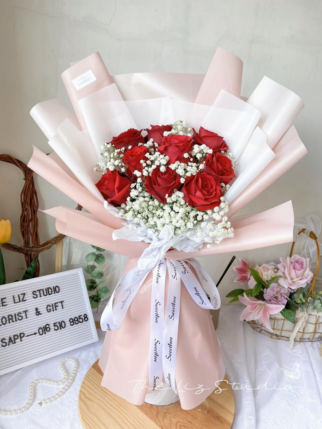 9 Stalks Roses Bouquet