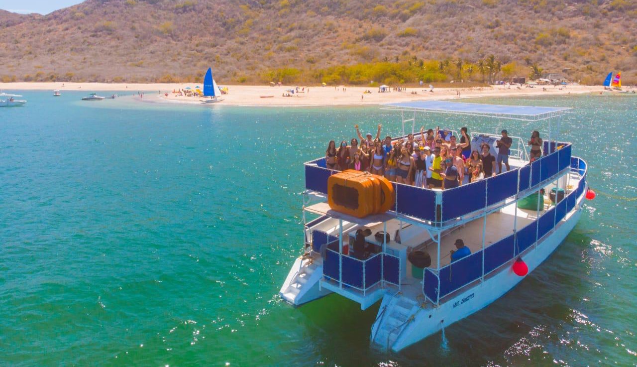 RENTA DE YATES EN MAZATLAN