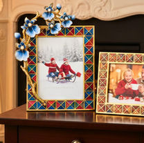 Why Jay Strongwater Frames Make Luxury Easter Gifts During Good Friday Sales 2026