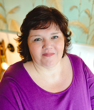 ​I’m Noelle — Founder of The Guided Change