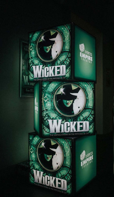 WICKED Rotating Illuminated Cube Stack Grafit