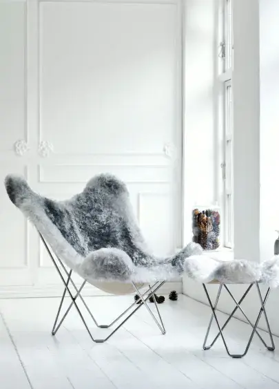 Miniature : Butterflychair, Island Mariposa, Cuero, Schaffell, Maison Freesenburg