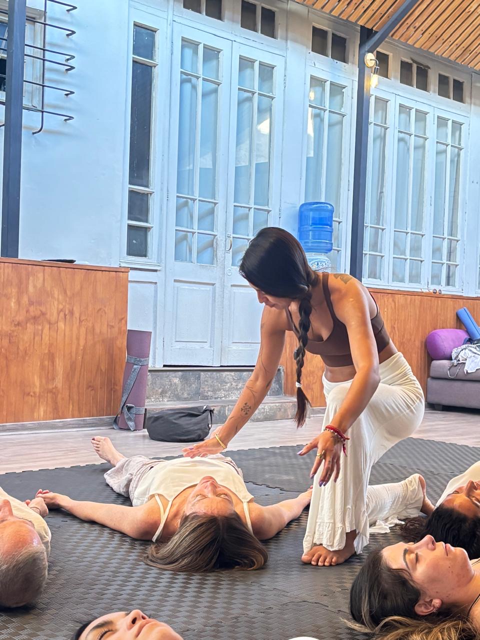 Formación de Activación Kundalini · 3