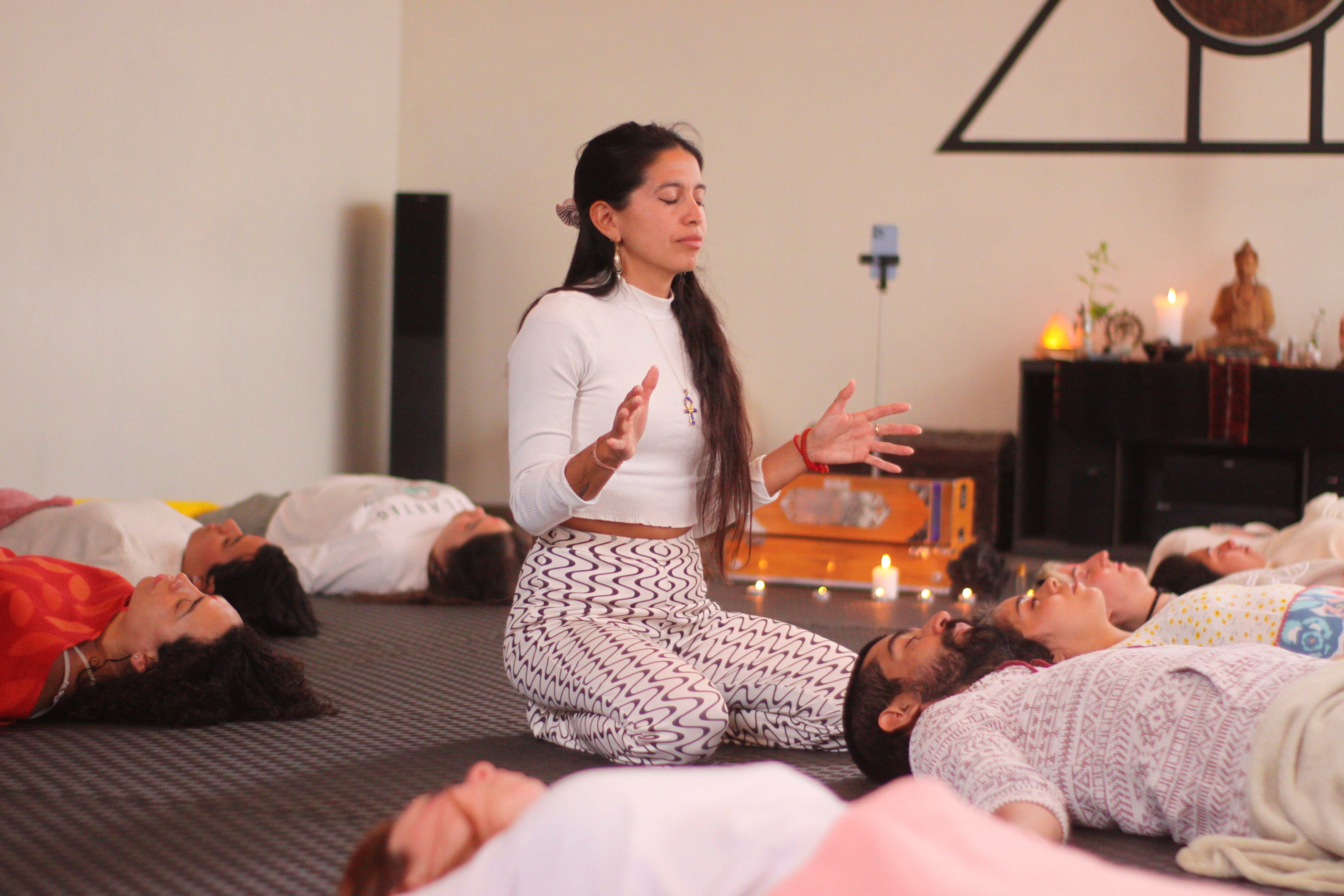 Formación de Activación Kundalini · 11
