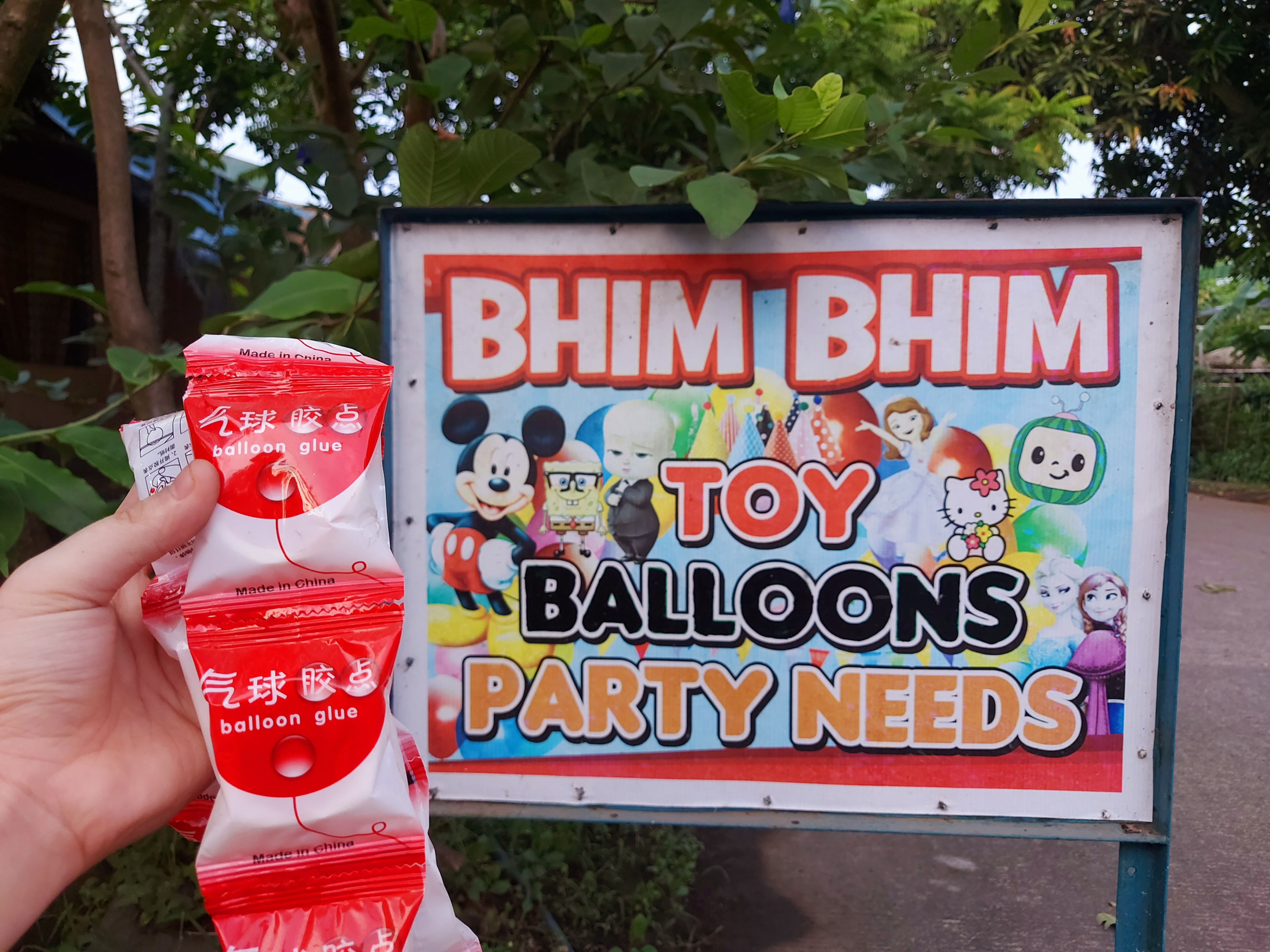 Balloon Glue