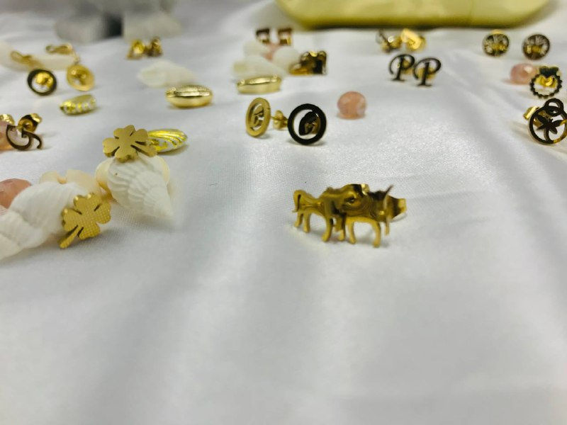 aretes 1