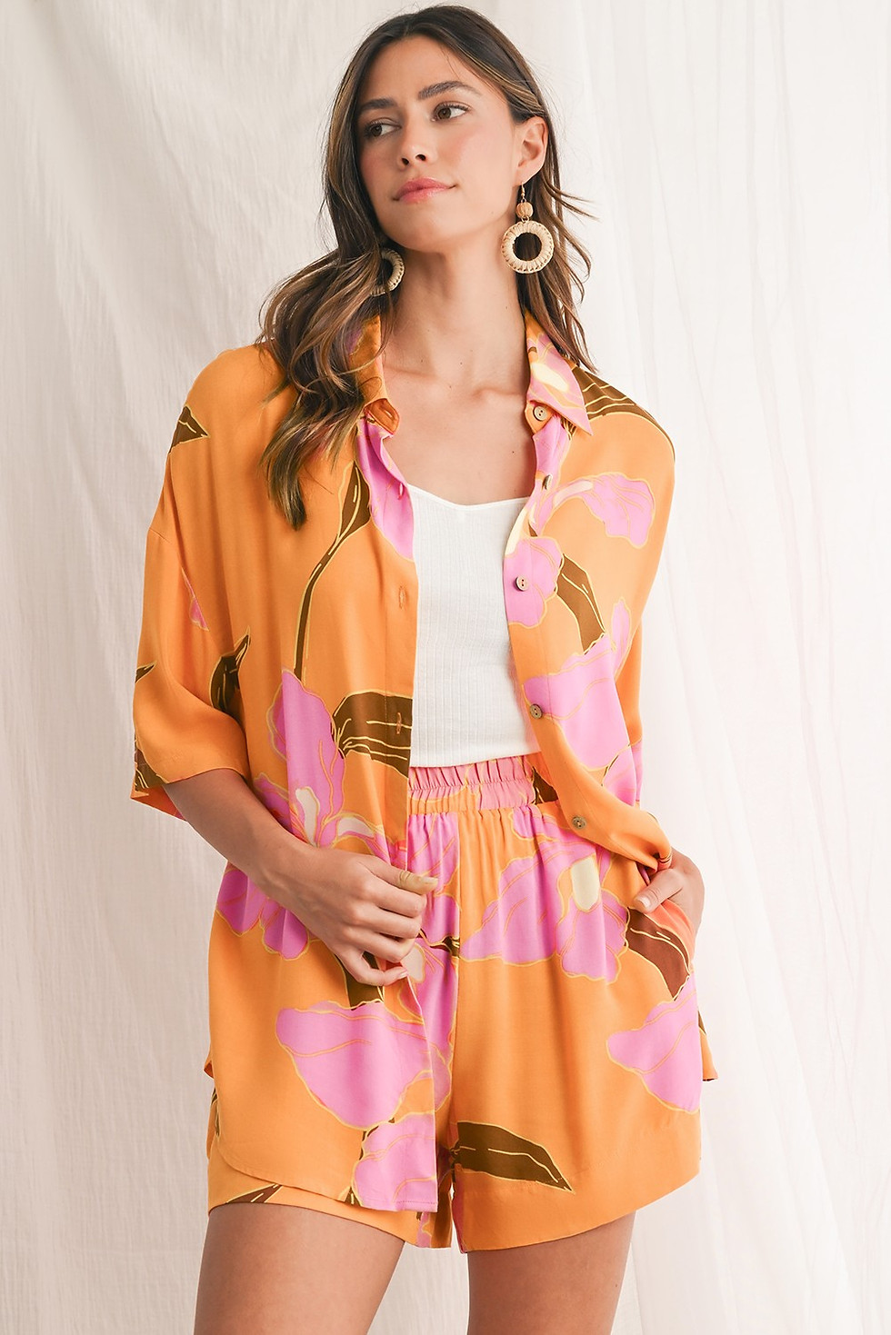 Thumbnail: Floral Print Loose Shirt and Shorts Set