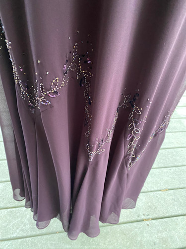 xscape by joanna chen purple dress XSCAPE Joanna Chen Gown Dress Womens 6 Beaded Lace Mermaid Pleats Ball Formal