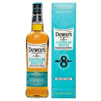 Бутылка виски Dewar's 8 Caribbean Smooth с бирюзовой этикеткой и фирменной подарочной коробкой в комплекте.