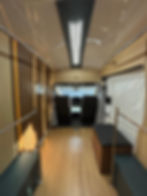 Miniatura: Showroom Móvel - Ford Transit Automática 2025