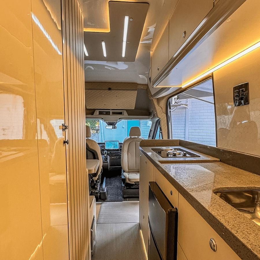 Miniatura: Motorhome Balu na Estrada - Transit Minibus 2025 - 0Km