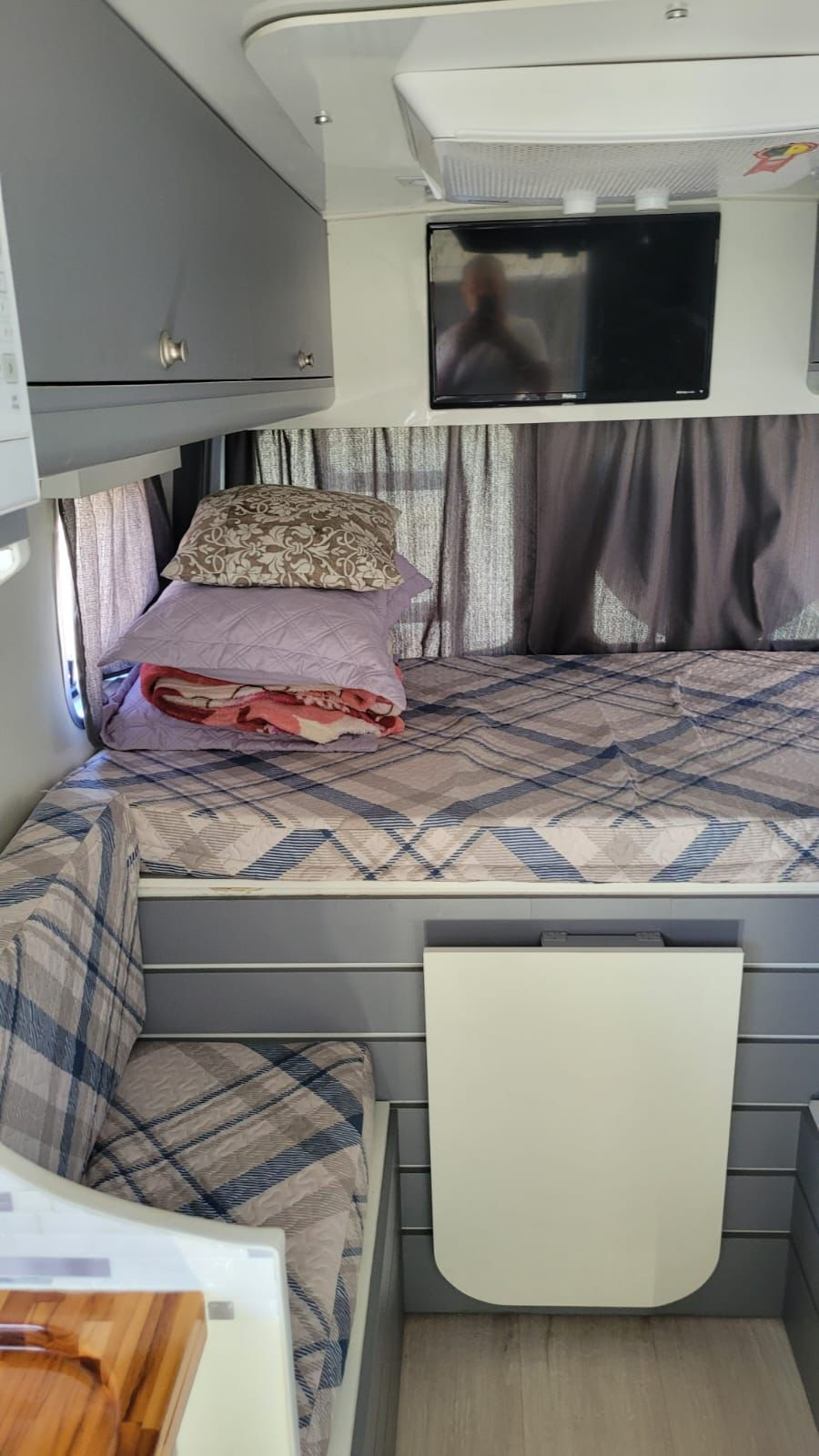 Miniatura: Renault Master 2013 Longa