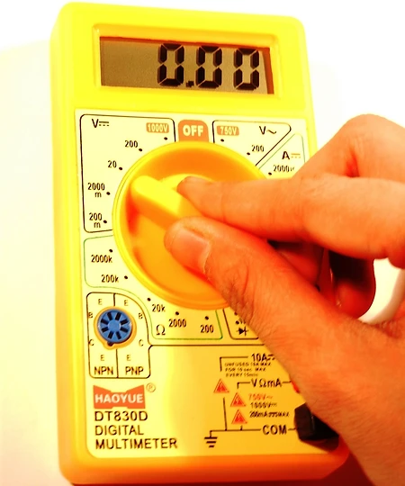 how to use digital multimeter