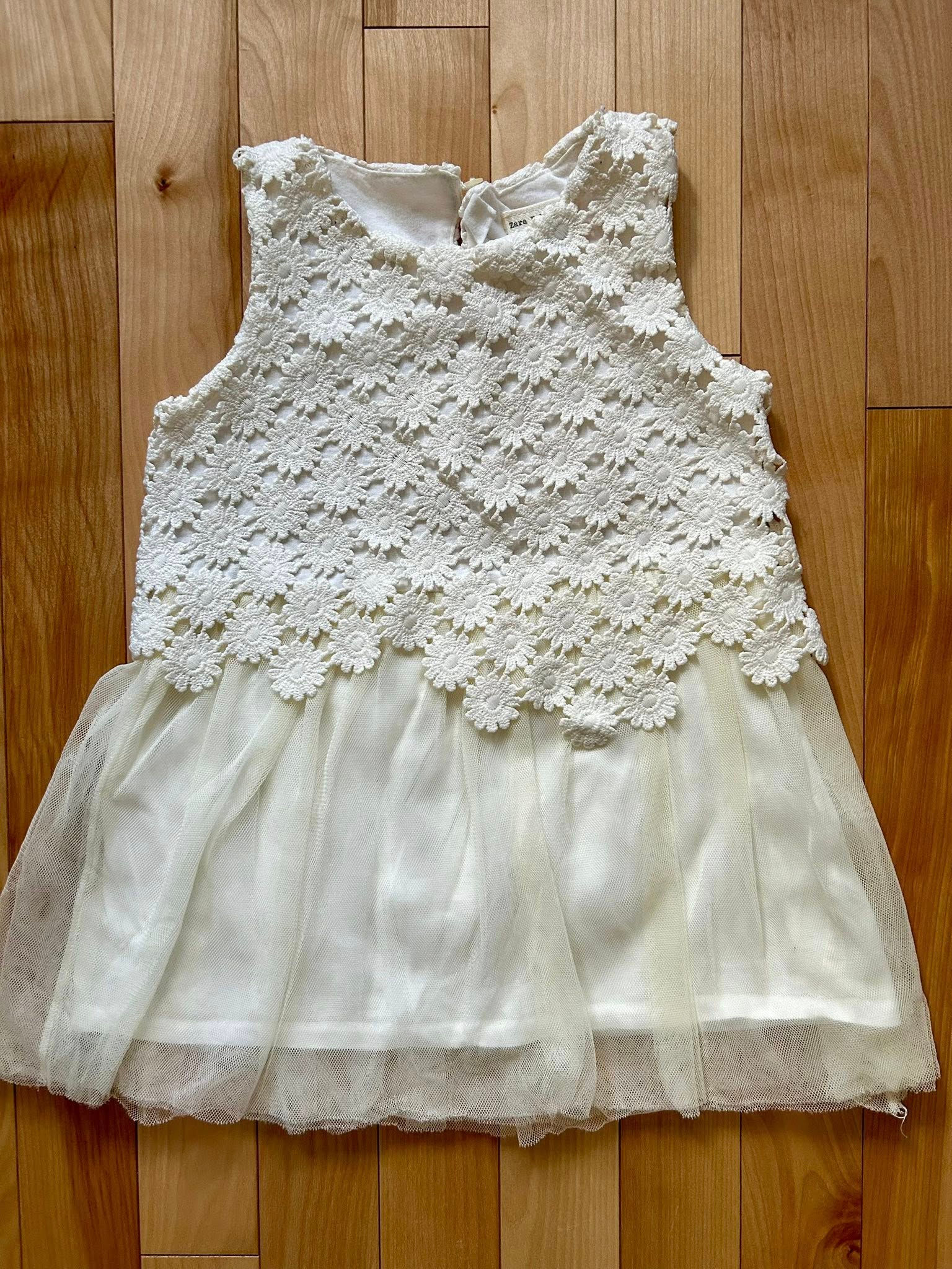Robe Zara 18-24 mois