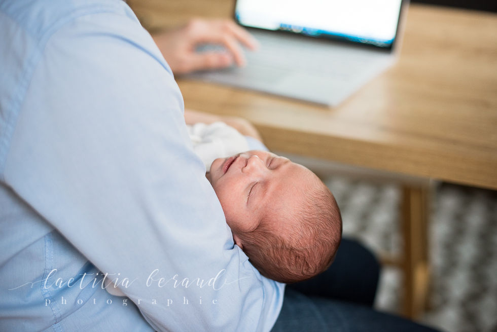 Photographe Lifestyle nouveau-né bébé naissance à domicile | Conflans-Sainte-Honorine | Laetitia Beraud Photographie