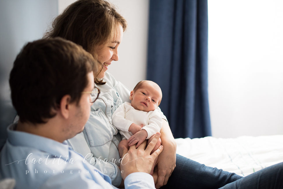 Photographe Lifestyle nouveau-né bébé naissance à domicile | Conflans-Sainte-Honorine | Laetitia Beraud Photographie