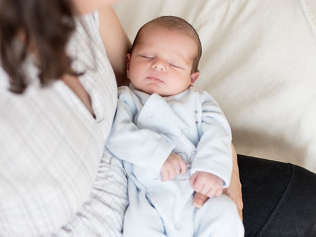 Séance photo de naissance à Osny avec Valentin, 10 jours