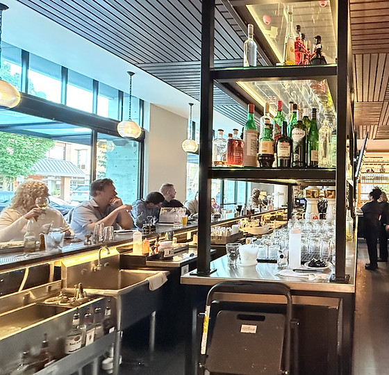 Gamberettis-bar.jpeg
