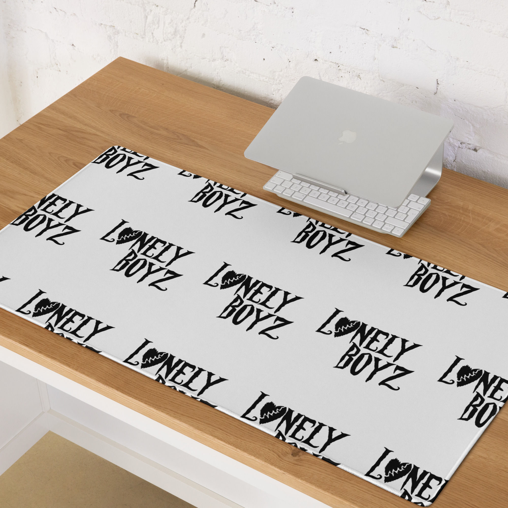 Lonelyboyz gaming mouse pad