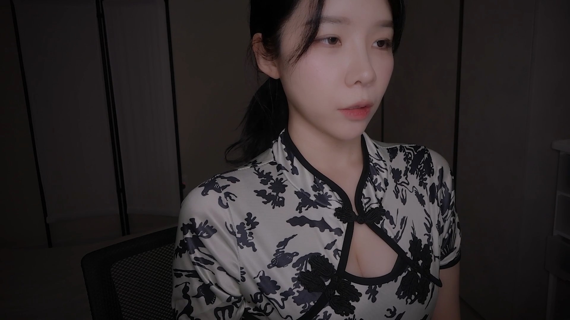ASMR Echae: Relaxing Massage at a Popular Spa 💆‍♀️