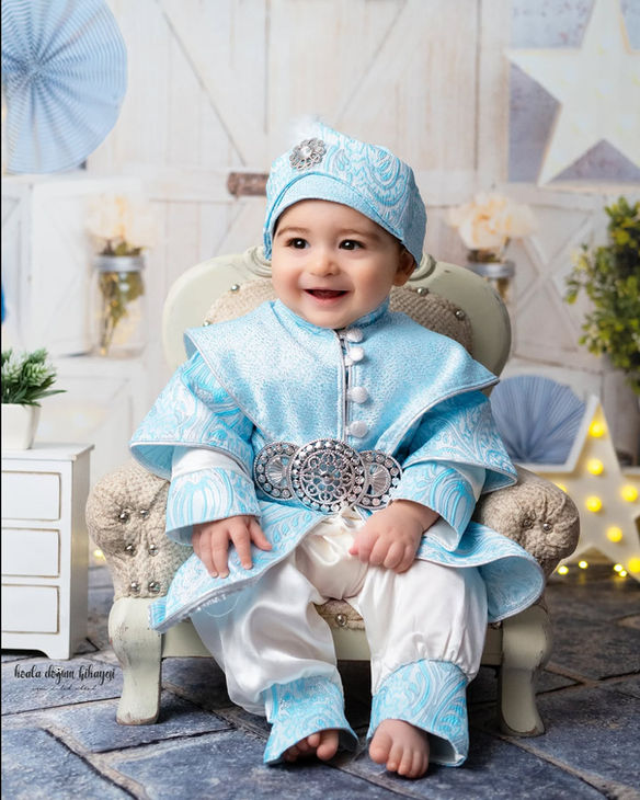 1 yaş kerkek bebek konseptleri, Bebek Fotoğrafçısı, Ankara Bebek Fotoğrafçısı, 1 yaş çekimi Ankara, Koala Doğum Hikayesi, Ankara Bebek Fotoğraf Stüdyosu, basınevleri fotoğrafçı