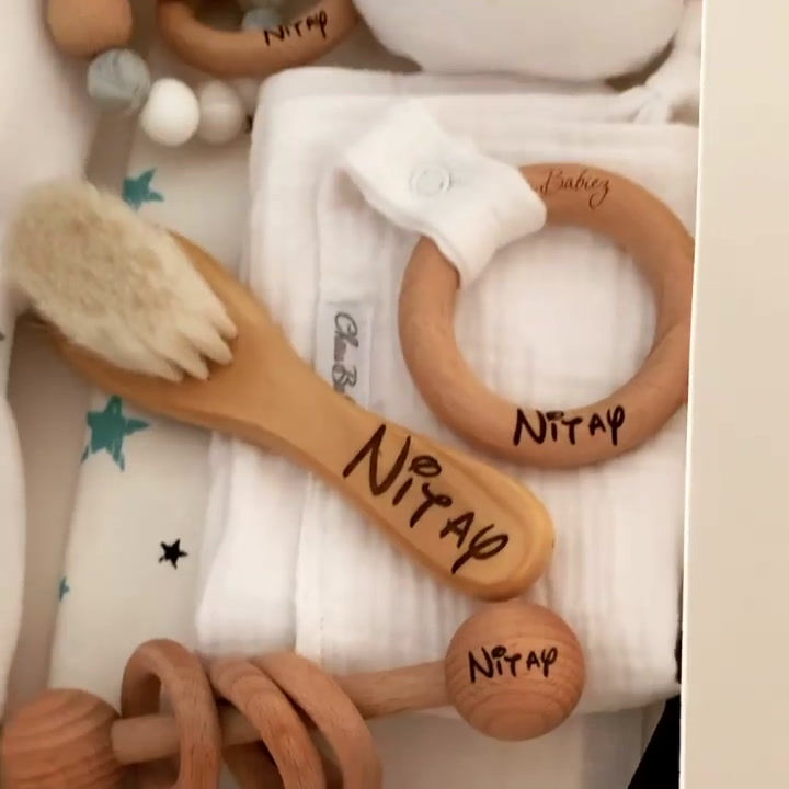 תמונה ממוזערת: מארז לידה | מתנת לידה | baby gift box | Chew Babiez