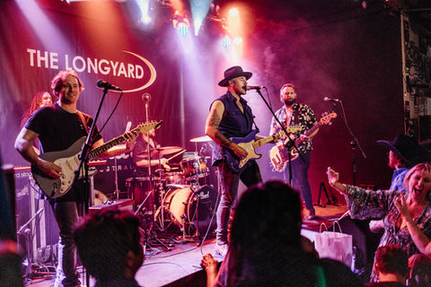 SNEAK 2 64 of 105.jpg