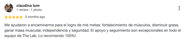 Testimonial desde google de una señora de +50 años que logró su transformación integral con The Lab Panamá