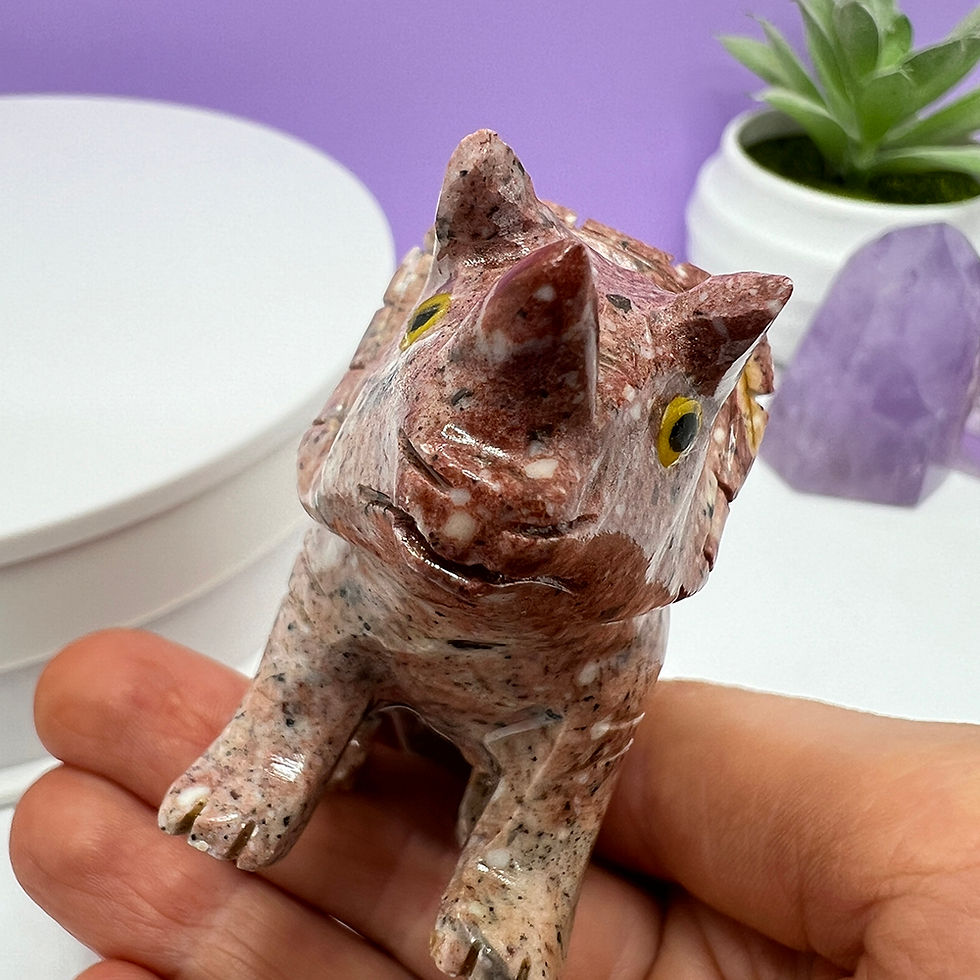 Miniatură: Figurina Dinozaur din piatra naturala, Steatit, Triceraptos