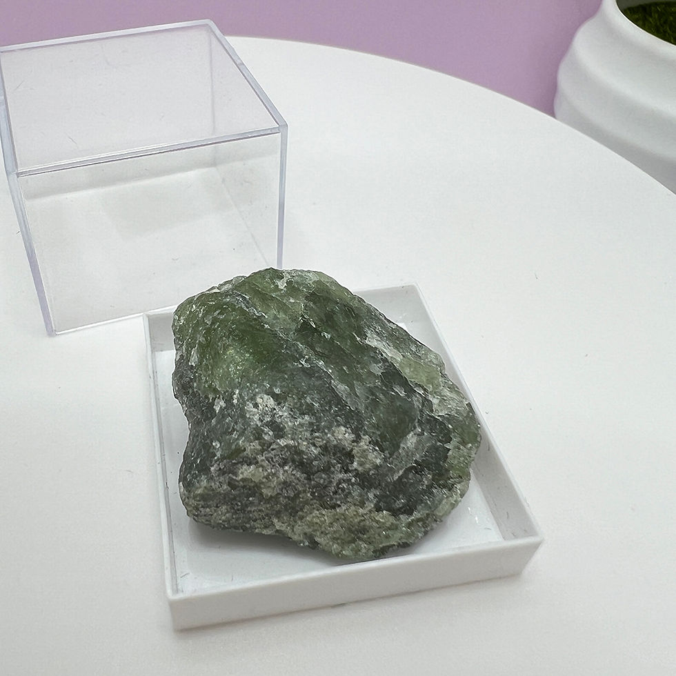 Miniatură: Peridot cristal natural, Olivina